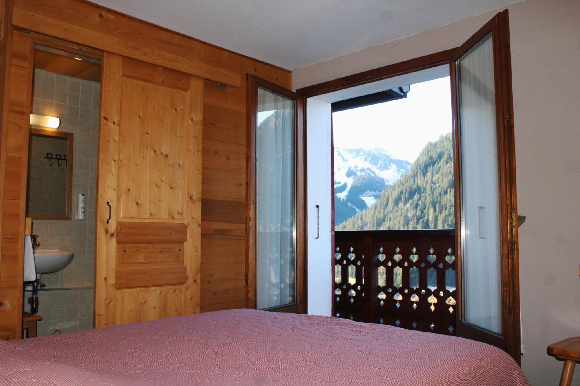 Le Roitelet Hotel Châtel Exterior foto
